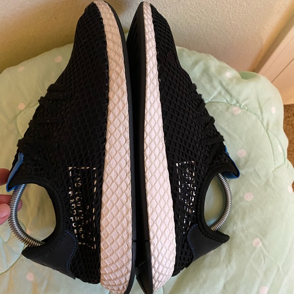 Addias Deerupt Runner Alphatype Mens size 11 - Picture 4 of 14